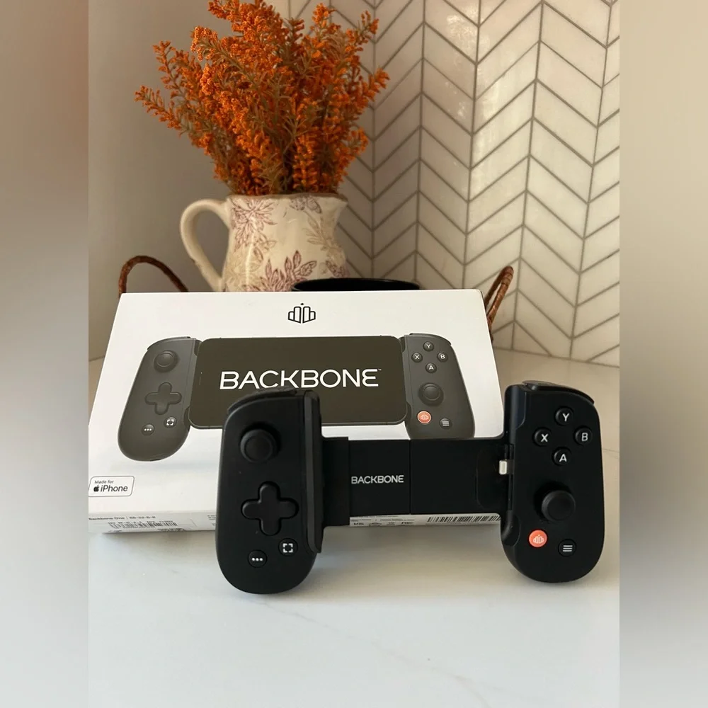 Black Mobile Gaming Controller for iPhone